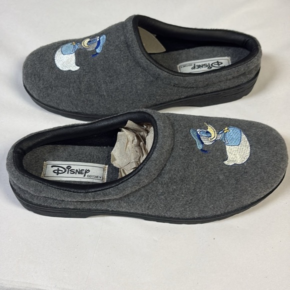 Disney Vintage Donald Duck Embroidered Slip on Mules Gray Size 9 NEW - Picture 2 of 6